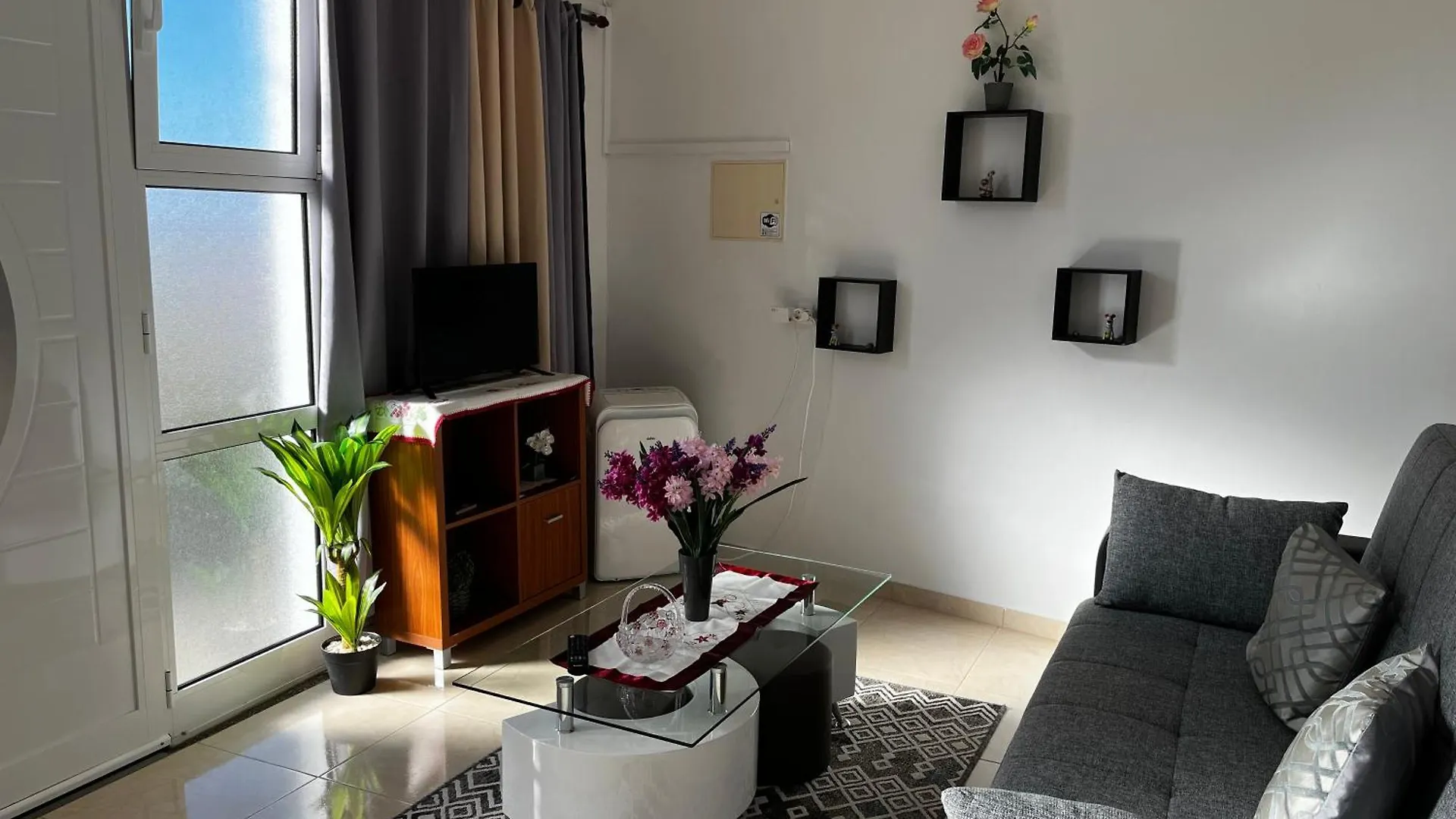 Slice Of Ponta Do Sol- Ground Floor- Sea View contacts